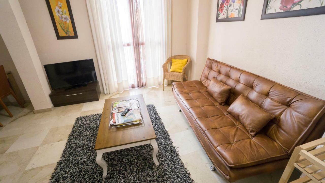 Rentalsevilla Gran Apartamento En Barrio Santa Cruz Parking Gratuito Exterior foto